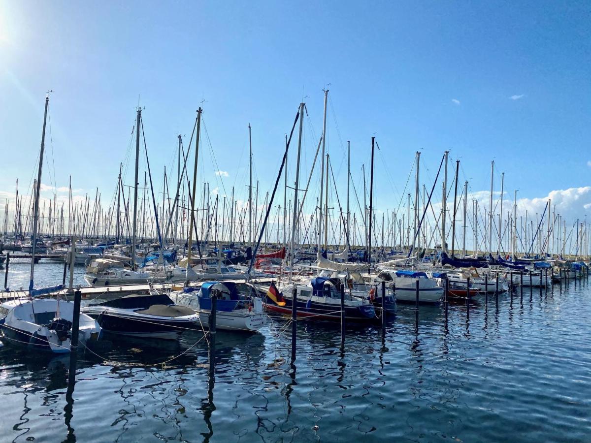 Stylische Ferienwohnung Top Lage Am Hafen, Strand Und Meer Wendtorf Kültér fotó